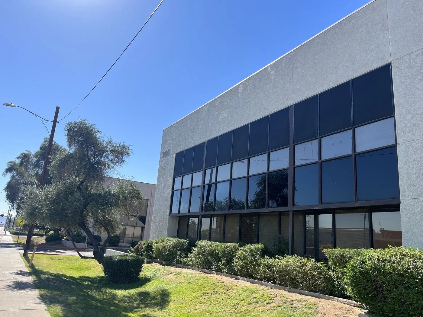 Photo 3 of 3120 N 19th Ave, Phoenix, AZ 85015